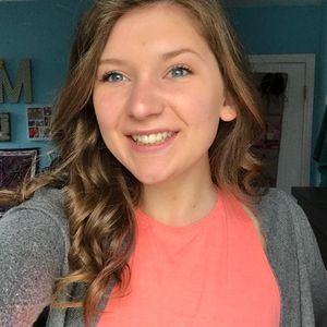 Meet your Posher, Madelyn